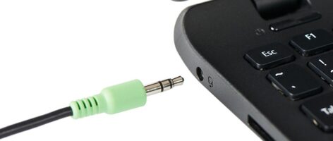 Смяна на счупена аудидо букса на лаптоп