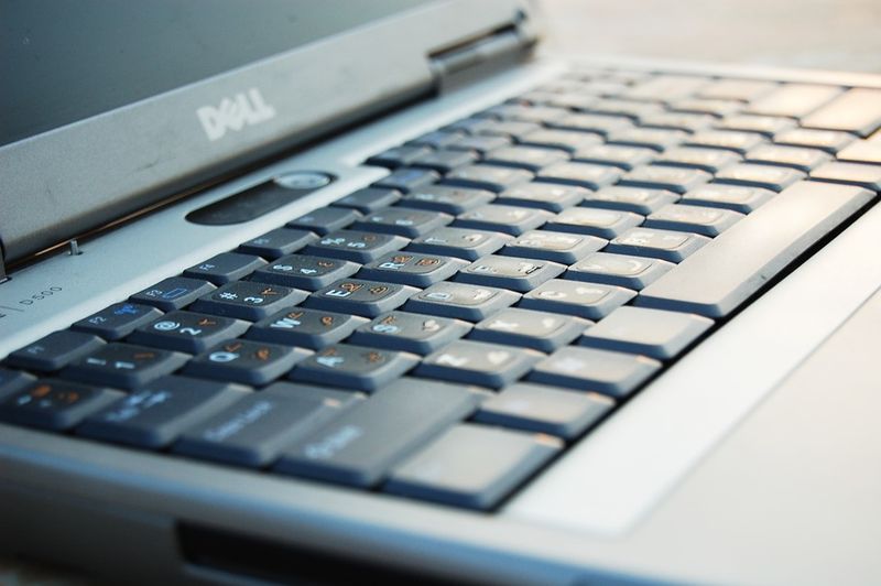 Сервиз за лаптопи Dell