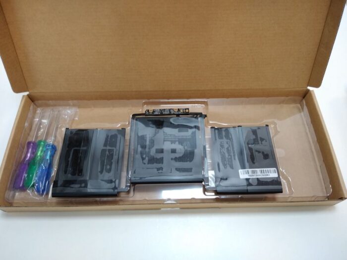 Оригинална батерия A1819 за Apple MacBook Pro 13 A1706 2016 2017